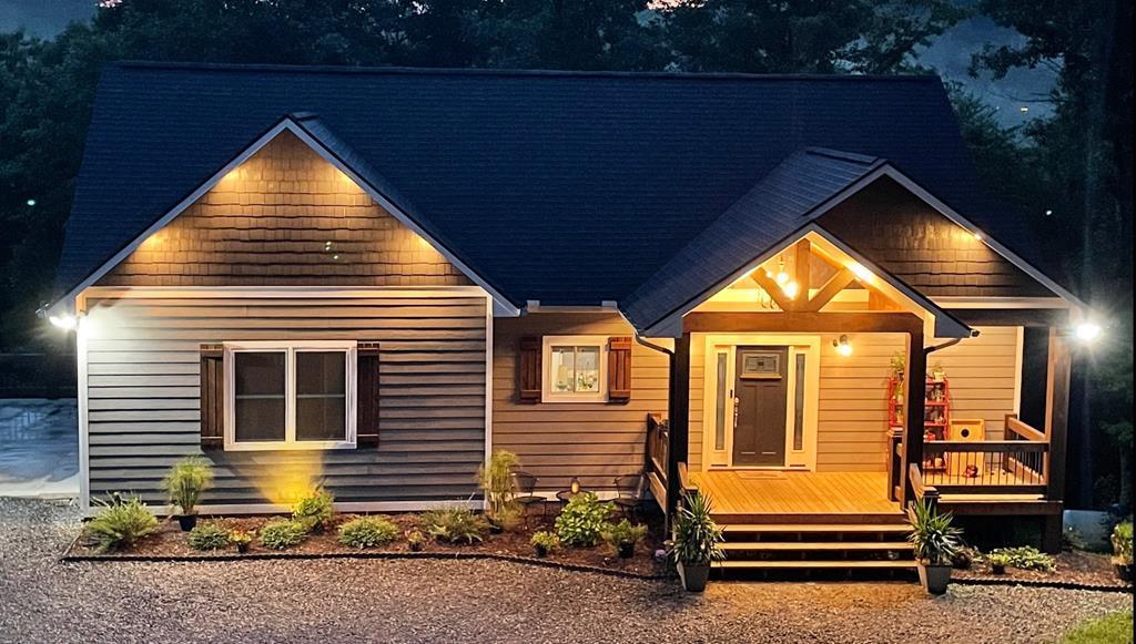 425397 Blue Ridge Residential