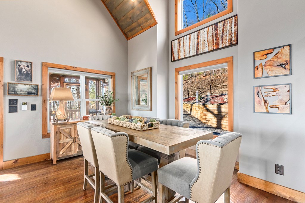 425409 Murphy Residential