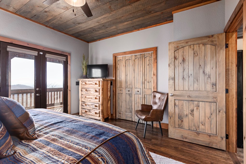 425409 Murphy Residential