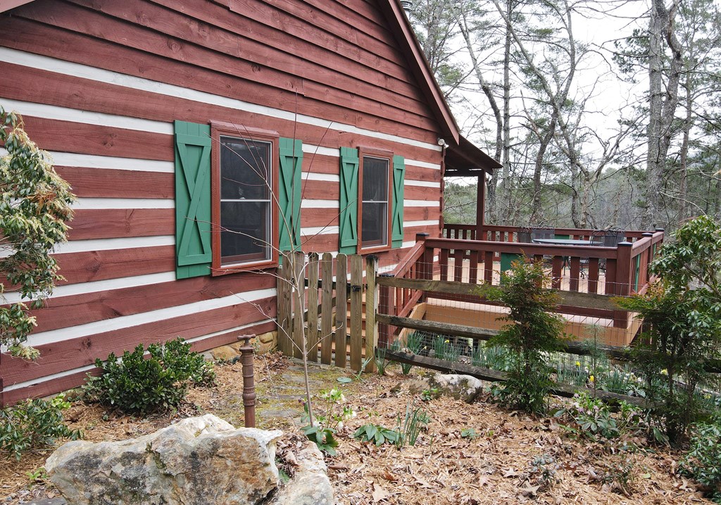 425413 Blue Ridge Residential