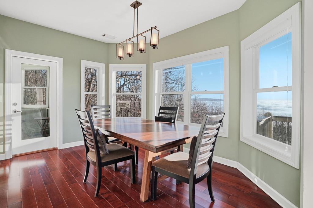 425417 Jasper Residential