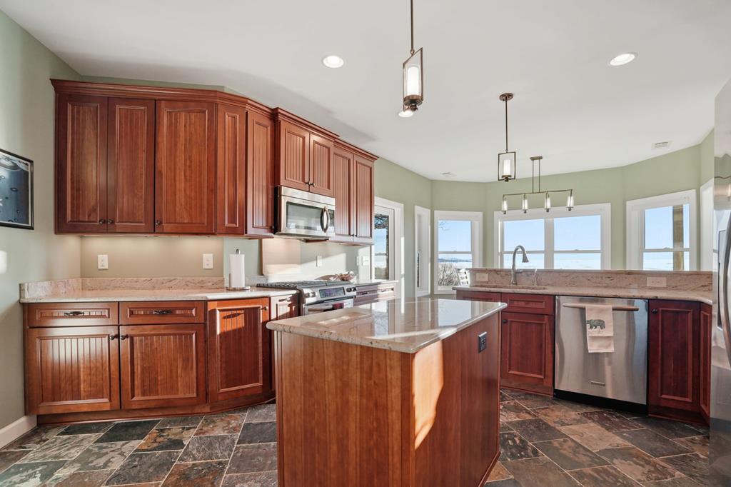 425417 Jasper Residential