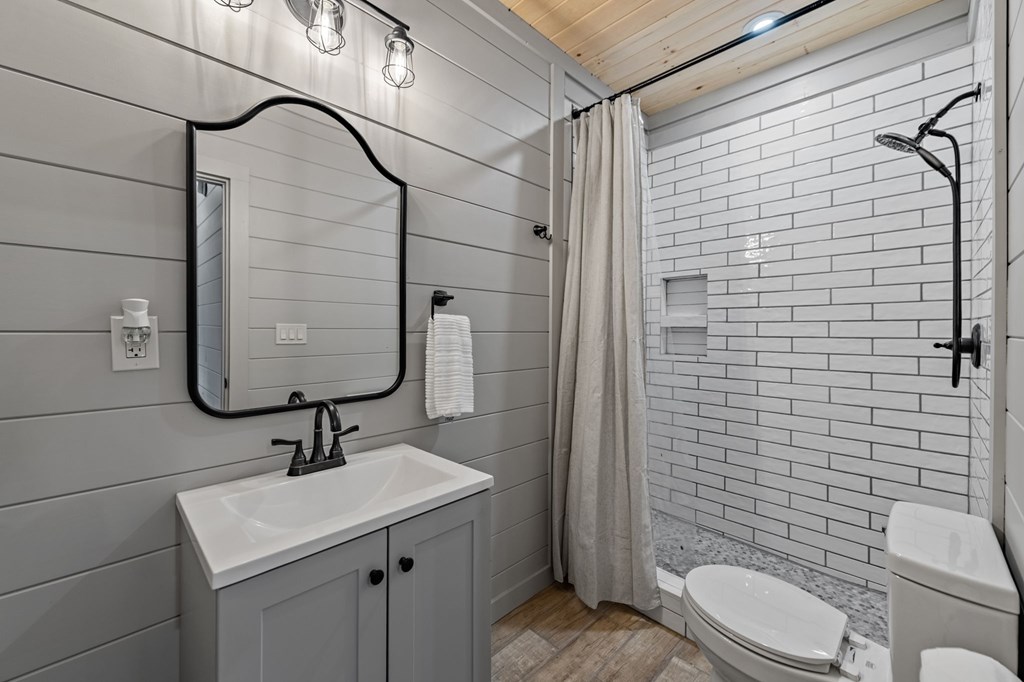 425426 Cherry Log Residential