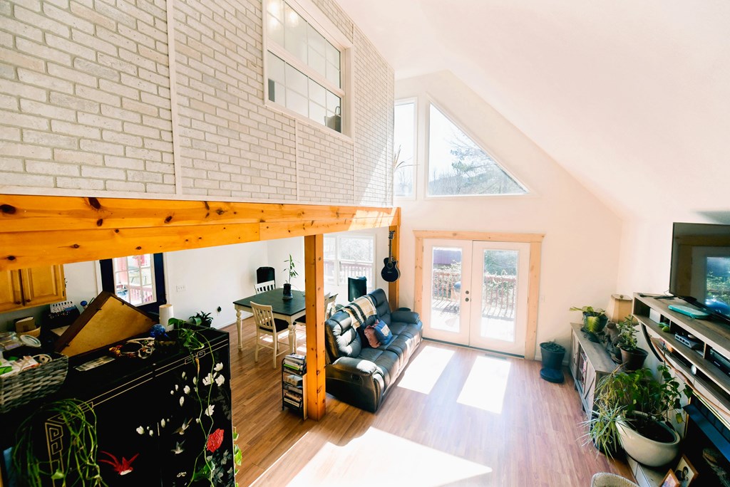 425429 Brasstown Residential