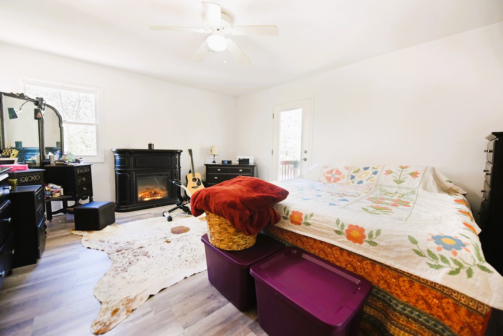 425429 Brasstown Residential