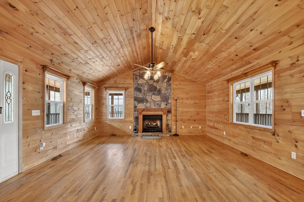 425430 Ellijay Residential