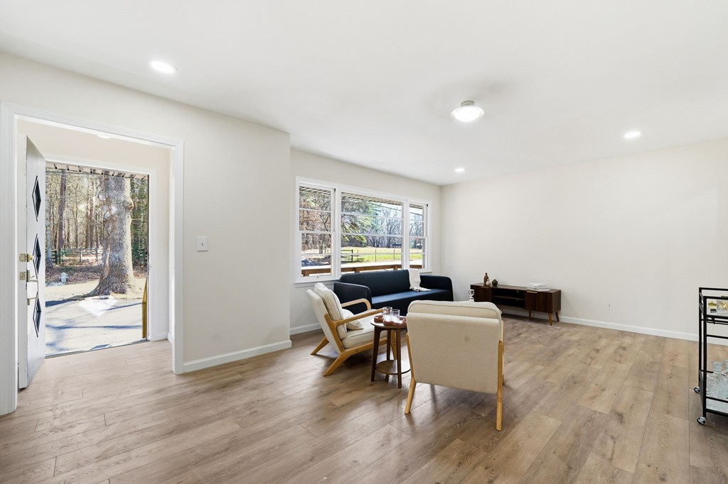 426431 Dacula Residential