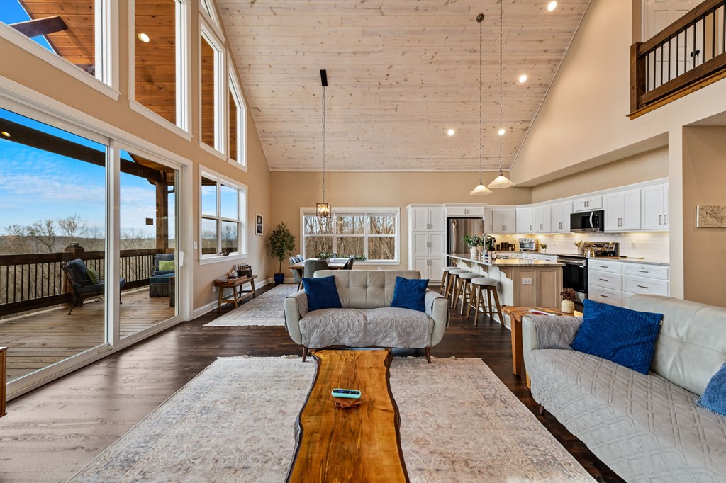 428440 Talking Rock Residential