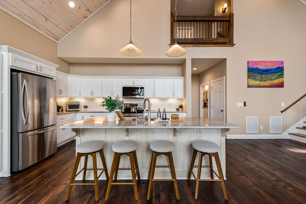 428440 Talking Rock Residential