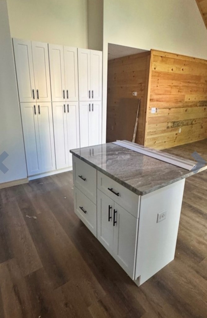 428442 Murphy Residential