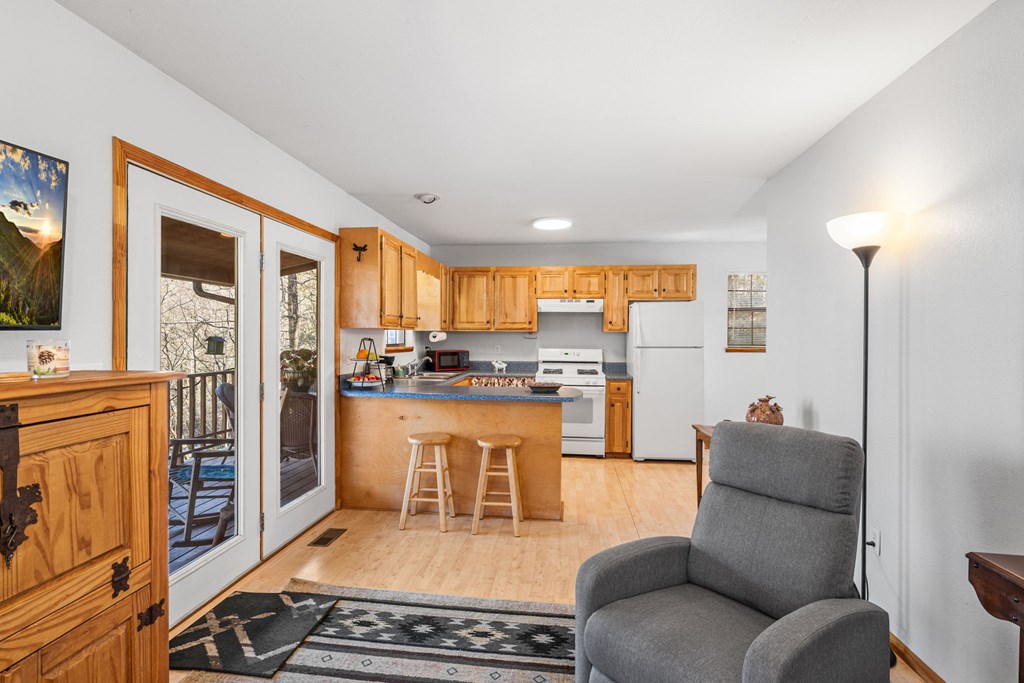 428444 Murphy Residential