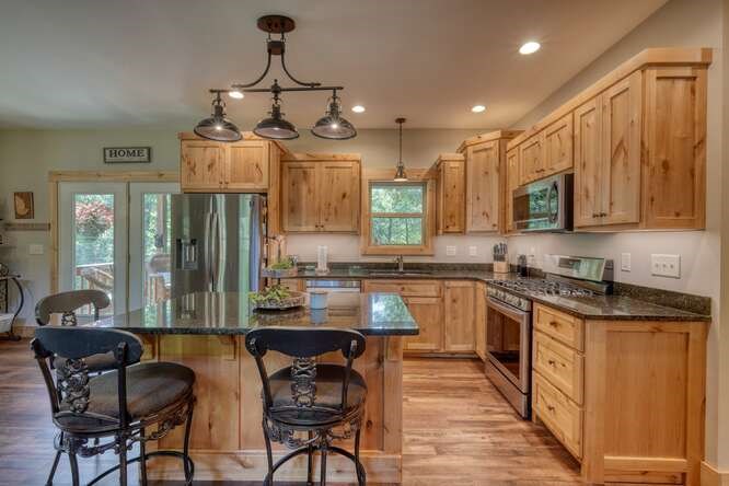 428448 Morganton Residential