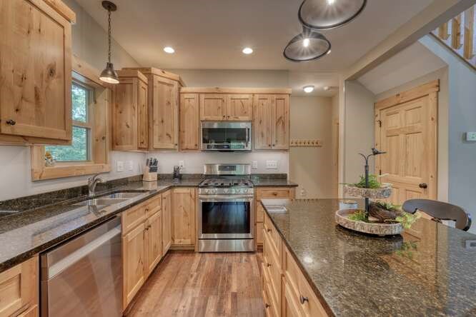 428448 Morganton Residential