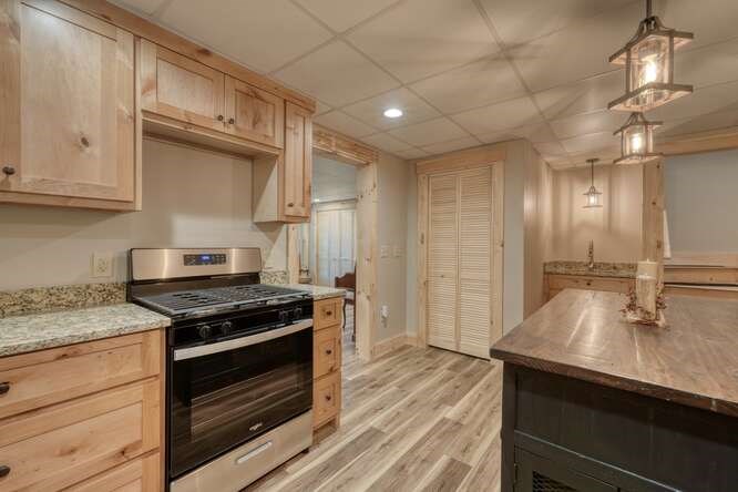 428448 Morganton Residential