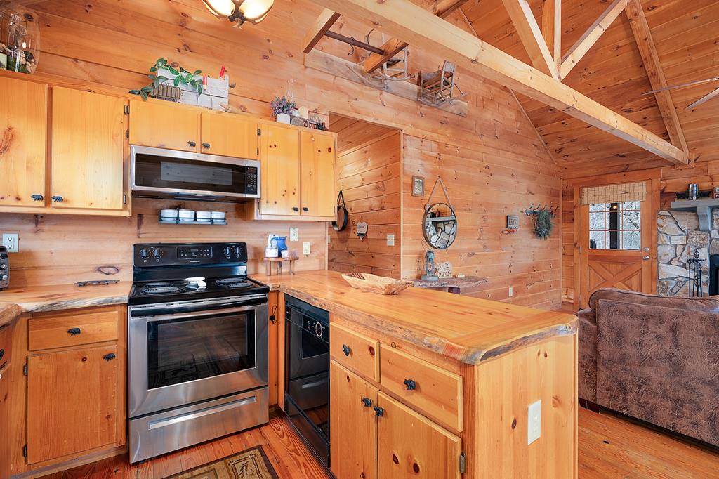 428450 Ellijay Residential