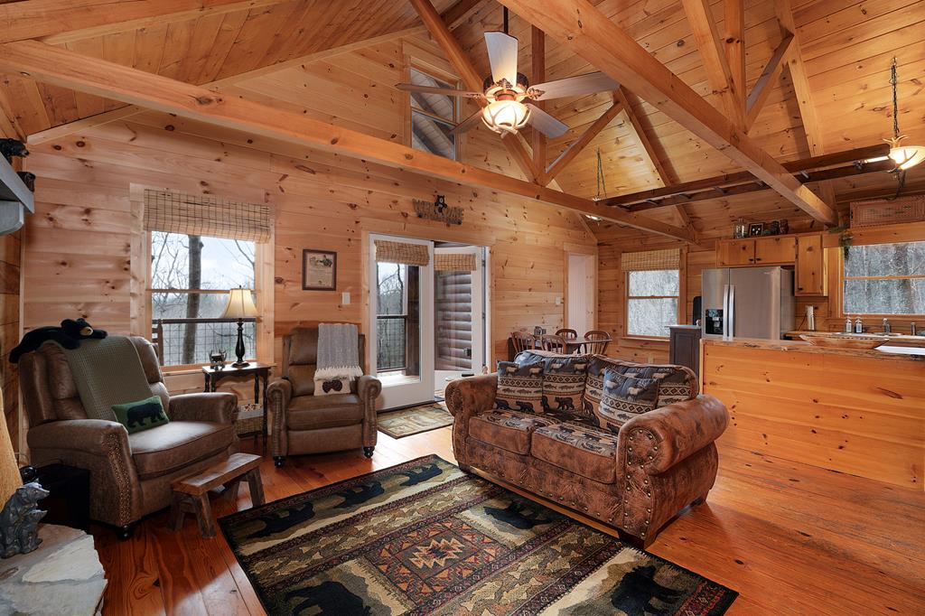 428450 Ellijay Residential