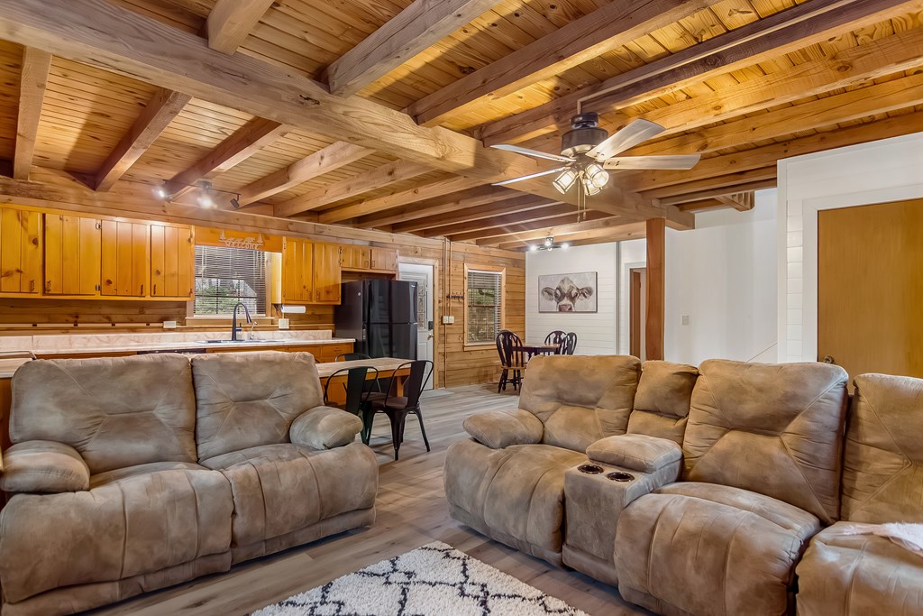 428451 Ellijay Residential