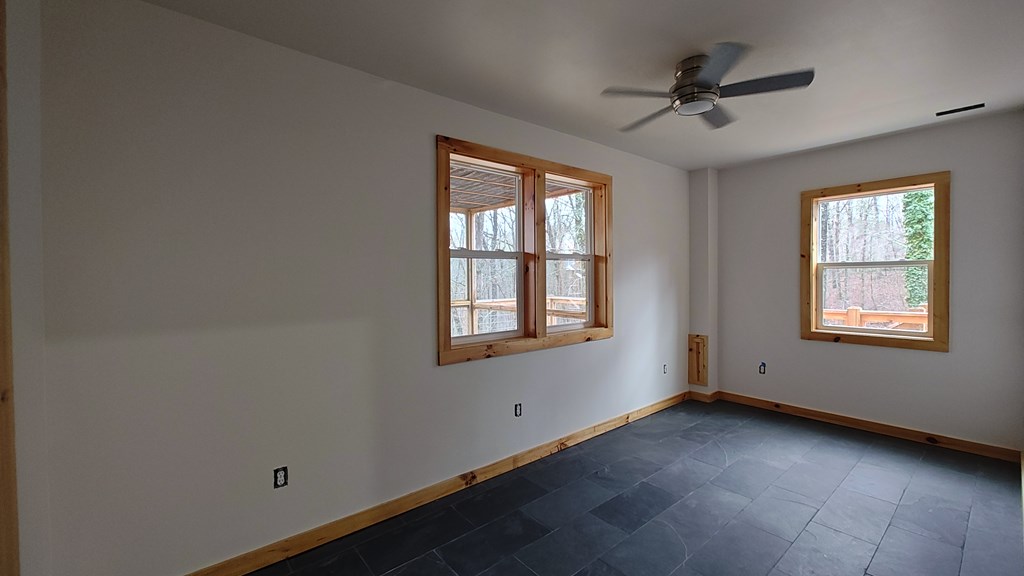 428454 Blue Ridge Residential