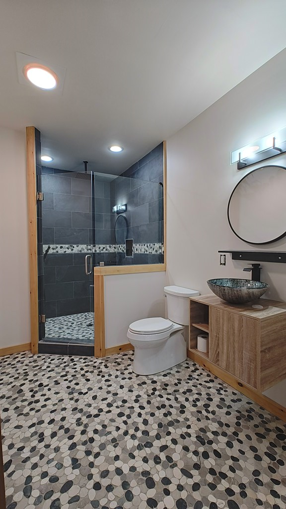 428454 Blue Ridge Residential