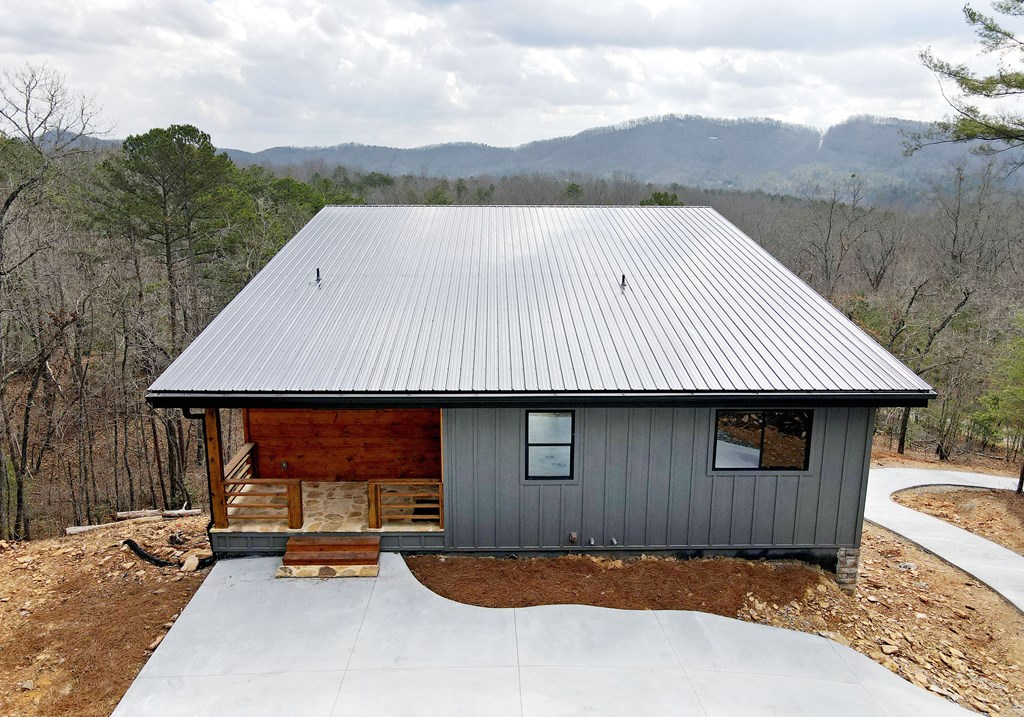 428462 Mineral Bluff Residential