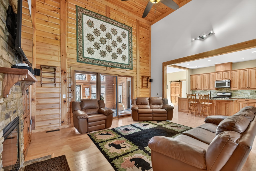 428463 Jasper Residential