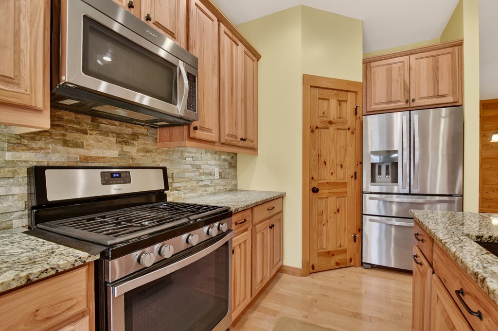 428463 Jasper Residential