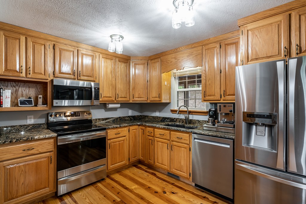 428464 Blairsville Residential