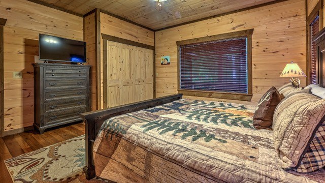 428467 Mineral Bluff Residential