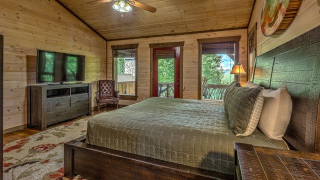 428467 Mineral Bluff Residential