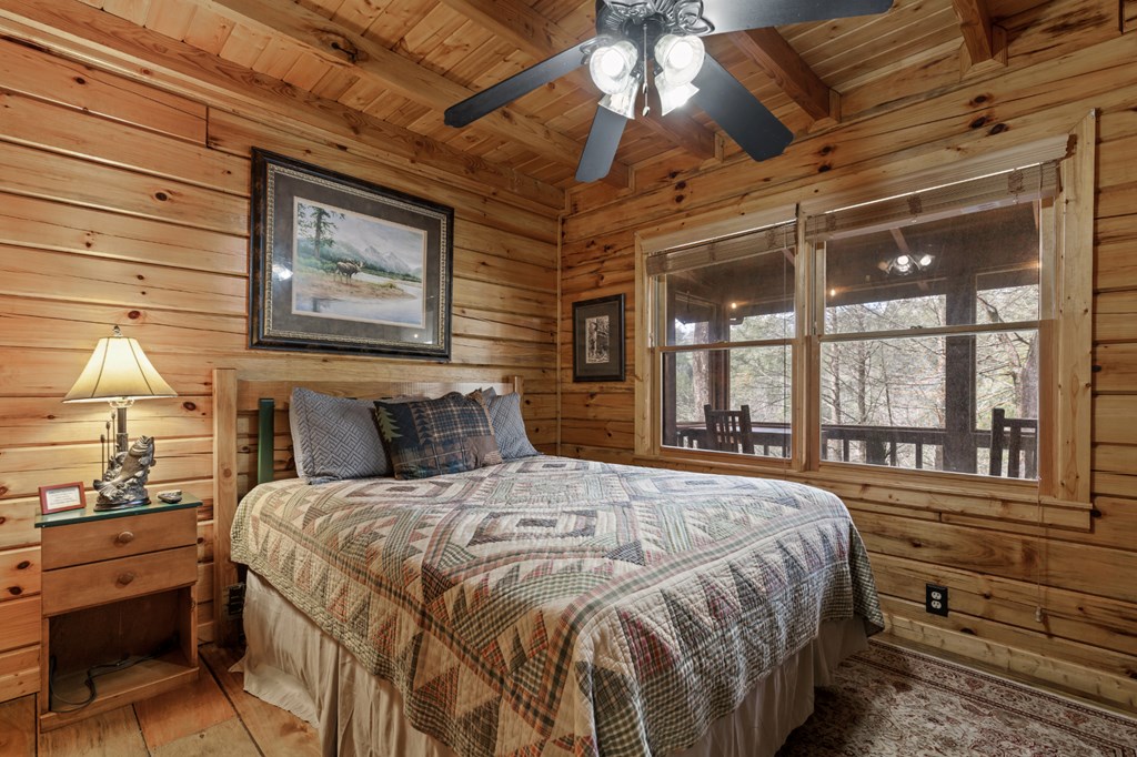 428472 Ellijay Residential