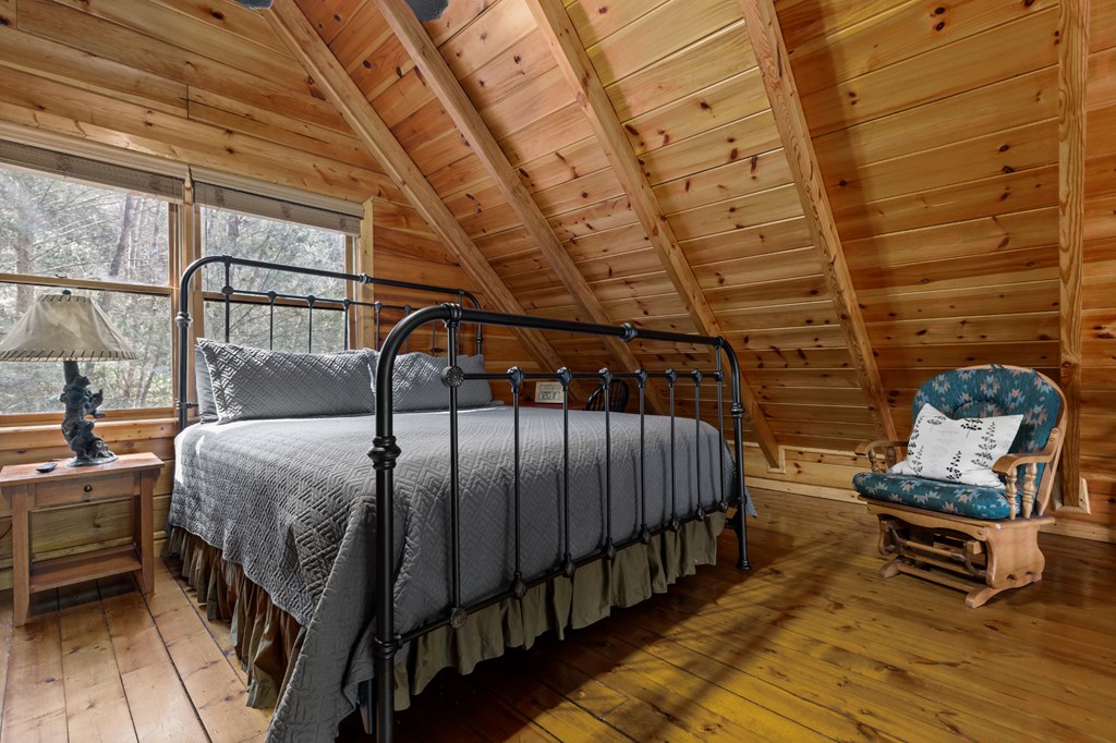 428472 Ellijay Residential