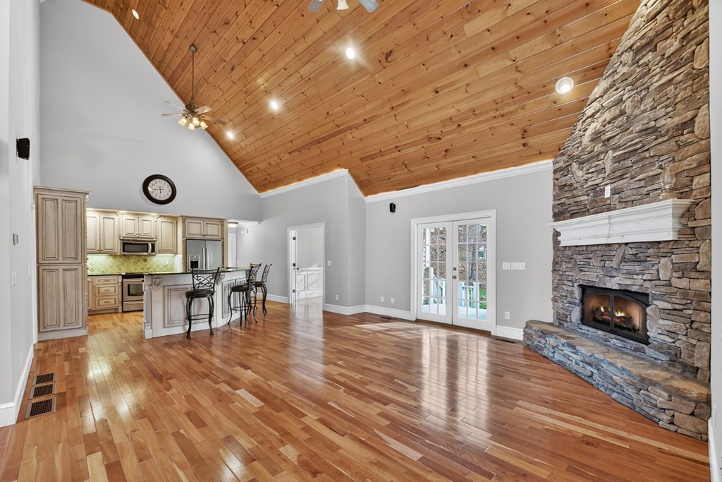 428474 Ellijay Residential