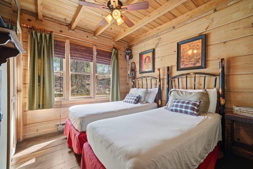 428482 Ellijay Residential