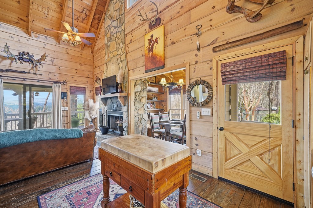 428482 Ellijay Residential