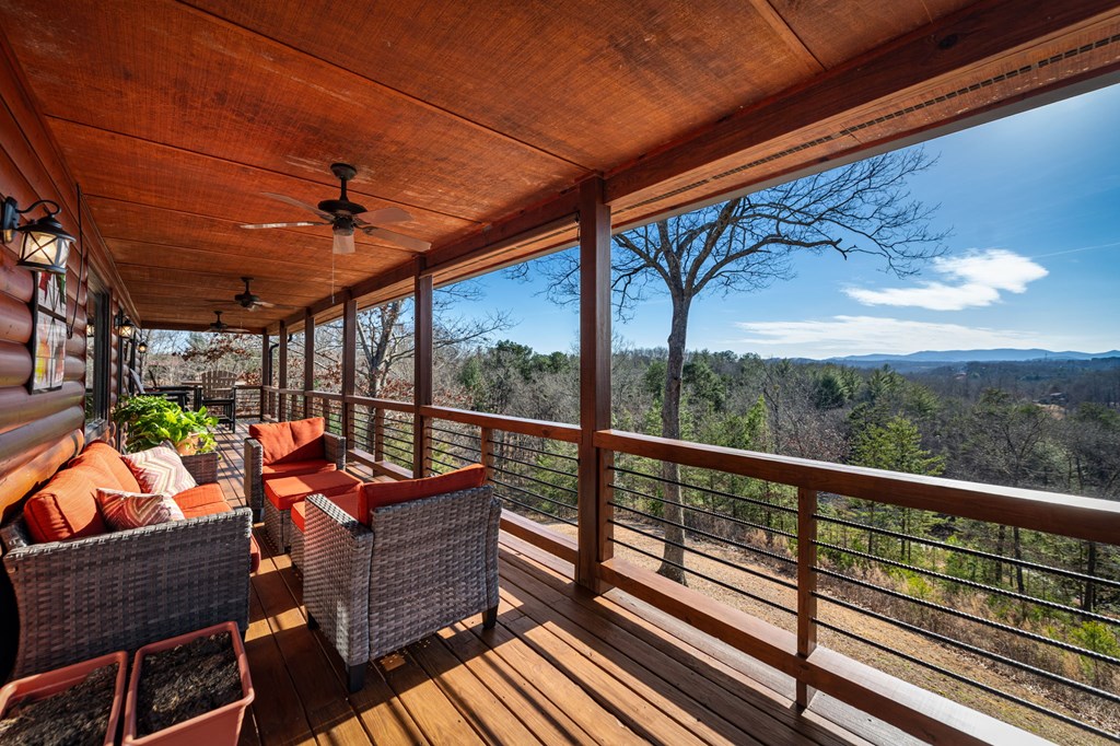 428490 Mineral Bluff Residential