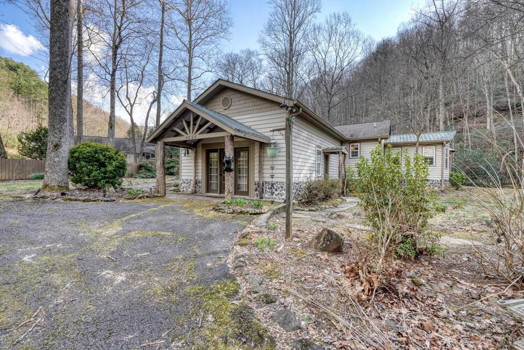 428491 Hiawassee Residential