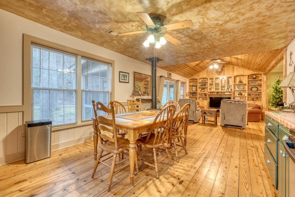 428491 Hiawassee Residential