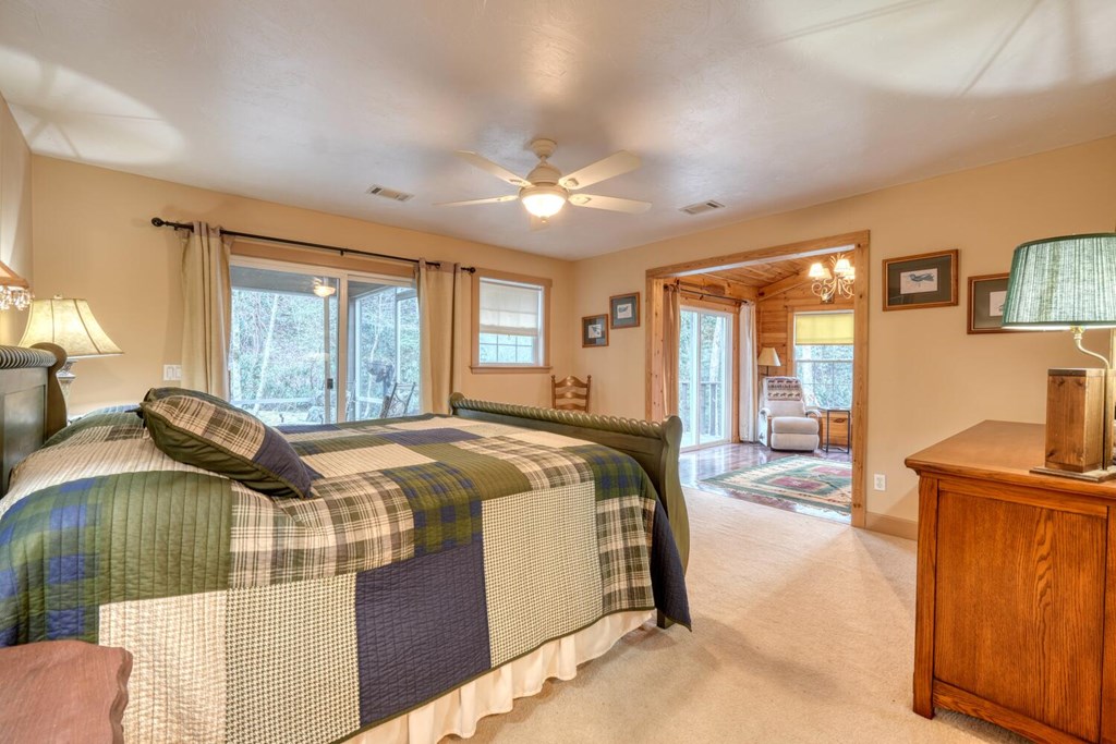 428491 Hiawassee Residential