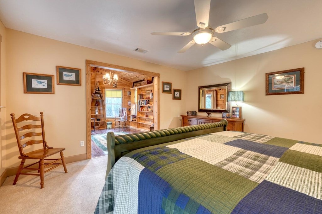 428491 Hiawassee Residential