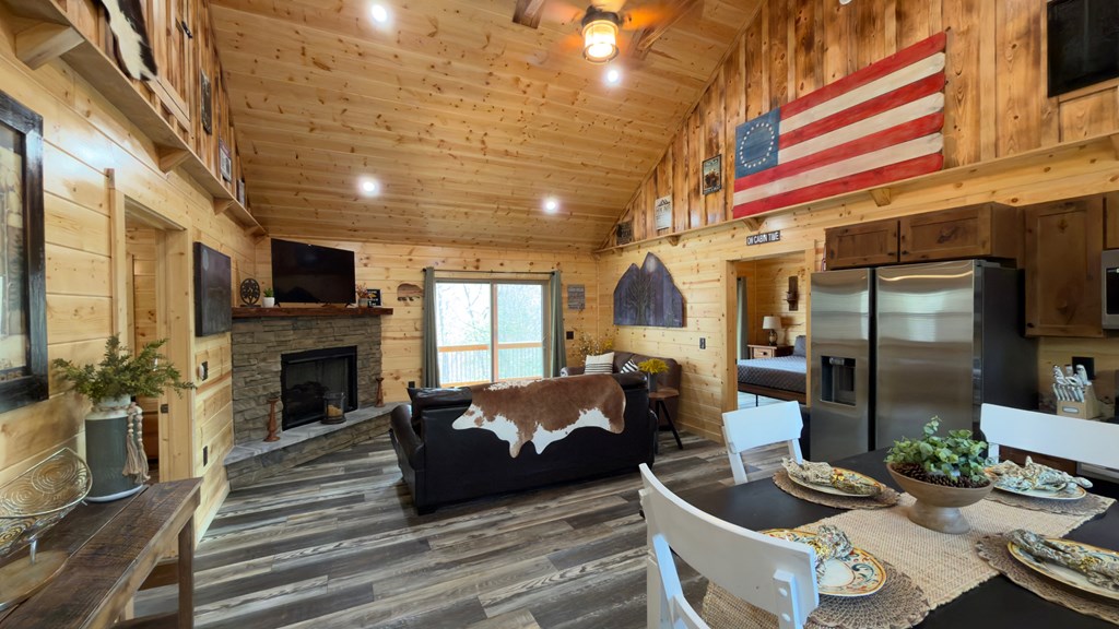 428493 Murphy Residential