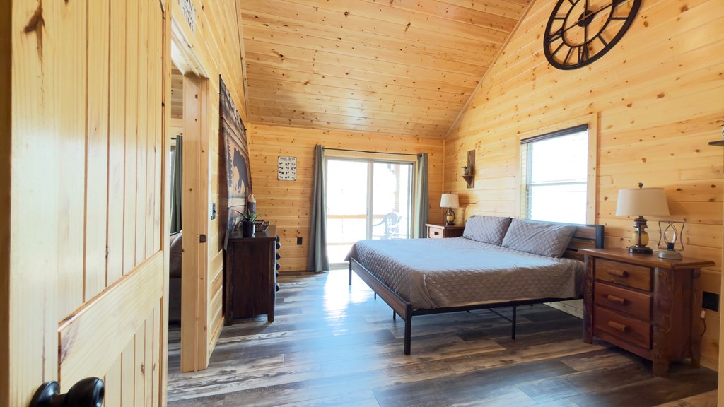 428493 Murphy Residential