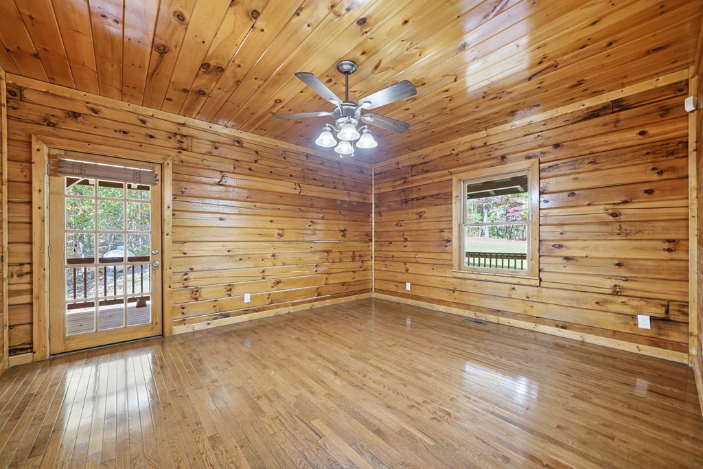 428497 Ranger Residential