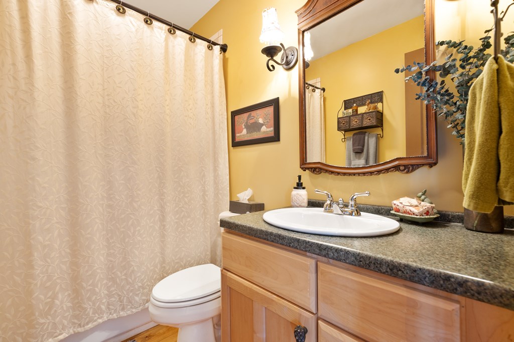 428503 Suches Residential