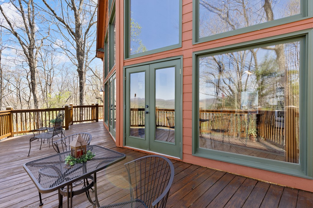 428503 Suches Residential