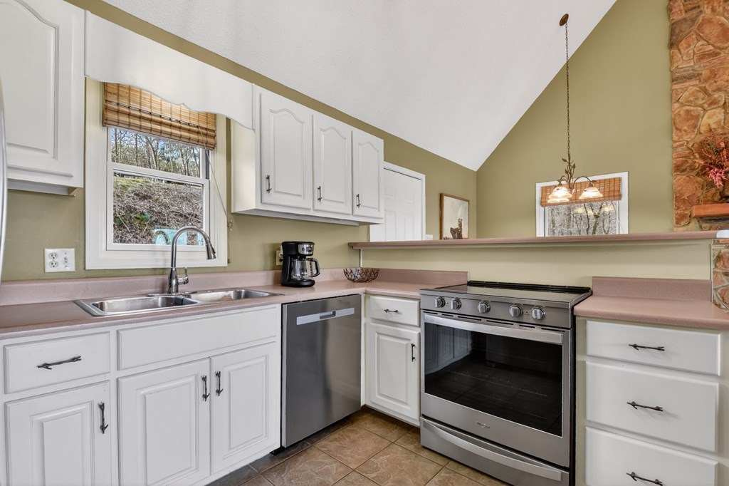 428504 Ellijay Residential