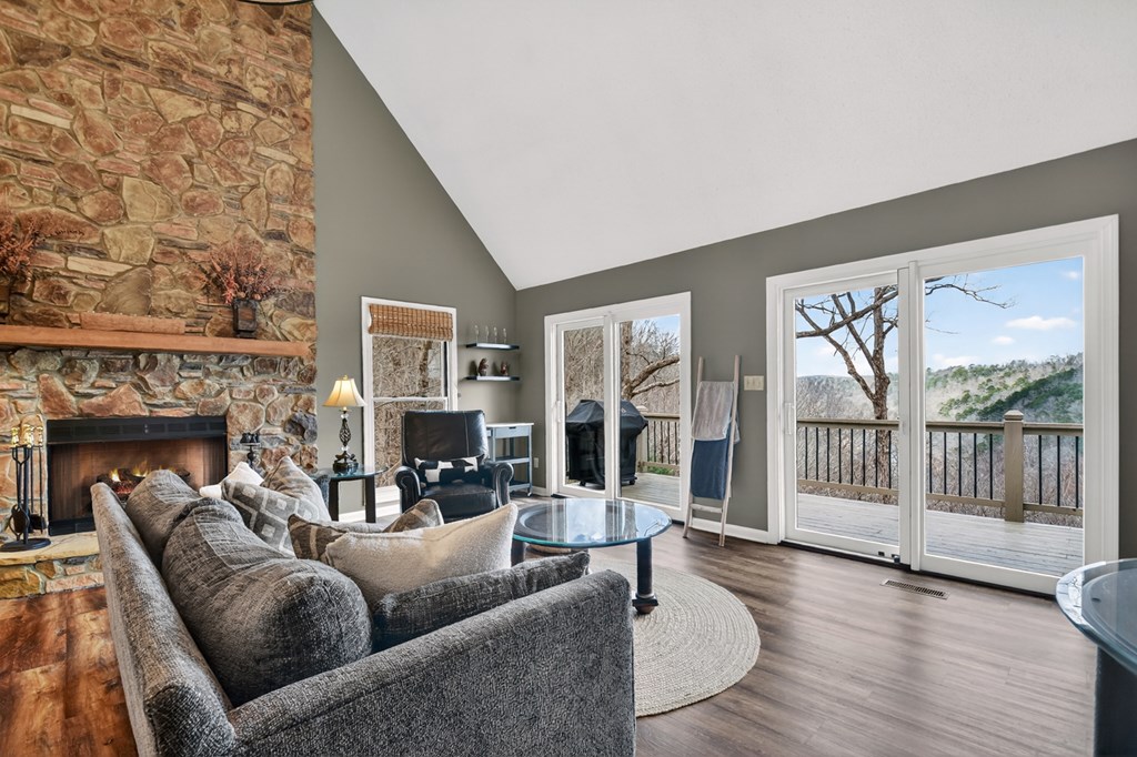 428504 Ellijay Residential