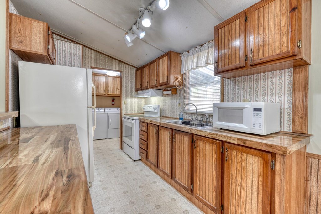 428508 Hiawassee Residential