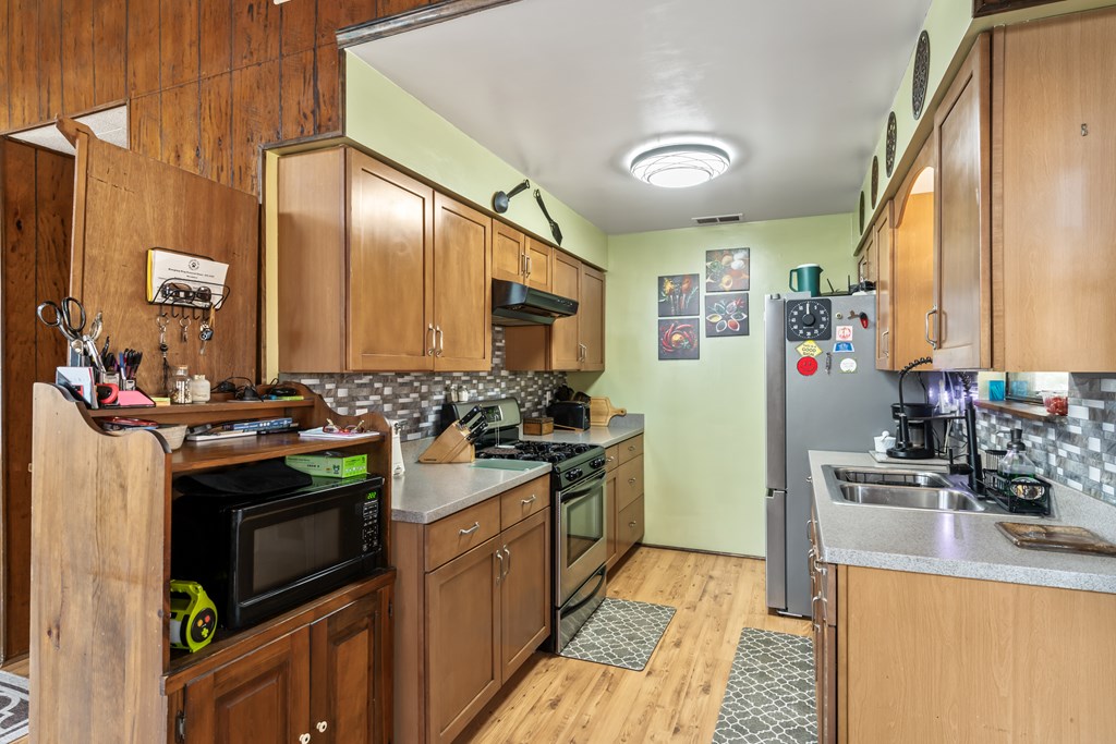 428509 Murphy Residential