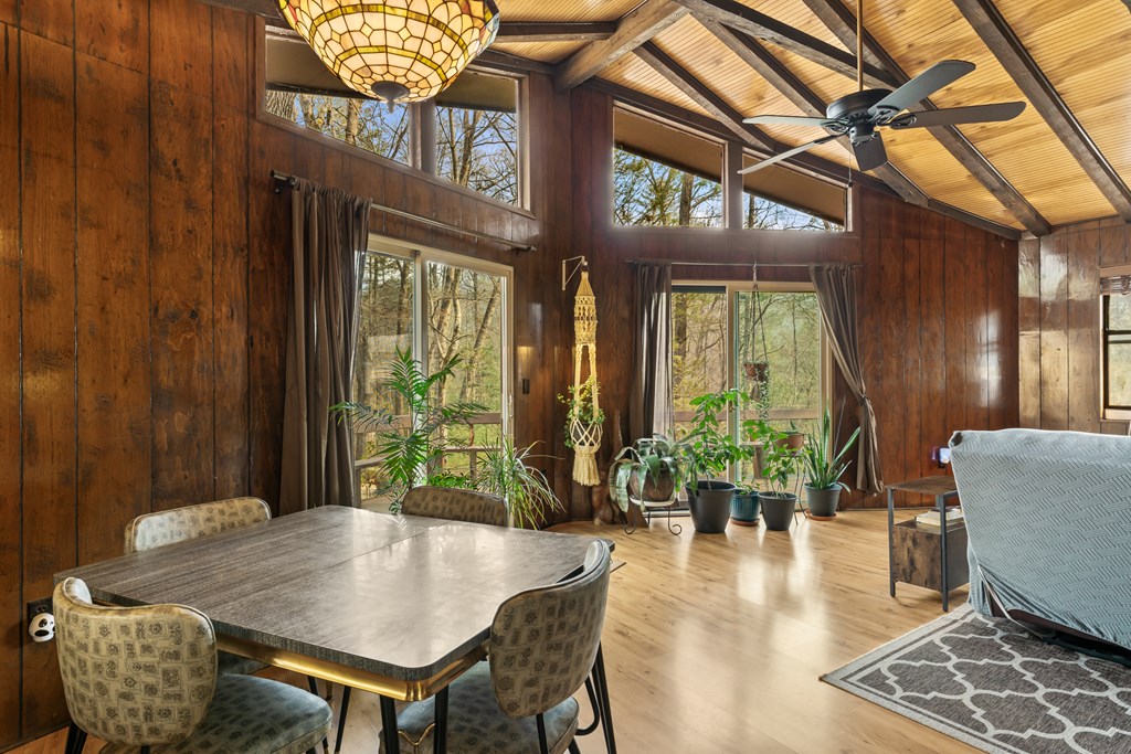 428509 Murphy Residential