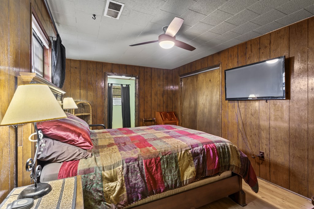 428509 Murphy Residential